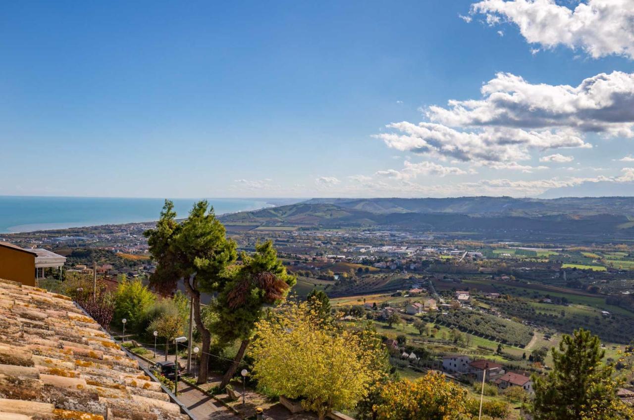Montepagano 1137 Hotel Екстериор снимка